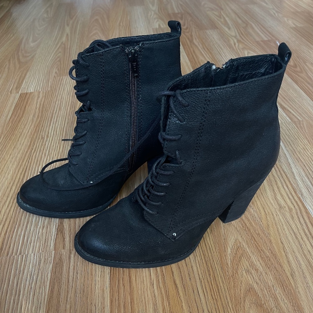 Aldo Leather Zip Healed Black Ankle Boots